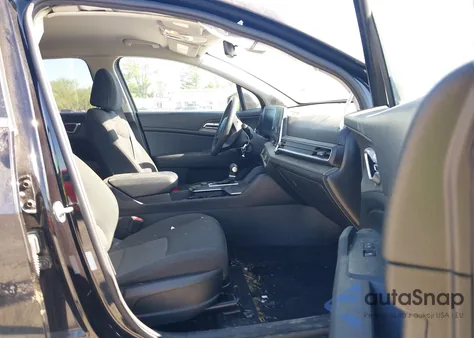 2023 Kia Sportage Lx z USA, uszkodzony, nr VIN KNDPU3AF8P7106883